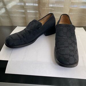 Gucci monogram fabric Black Loafers slides moccasins derby 35.5 sandals slip ons